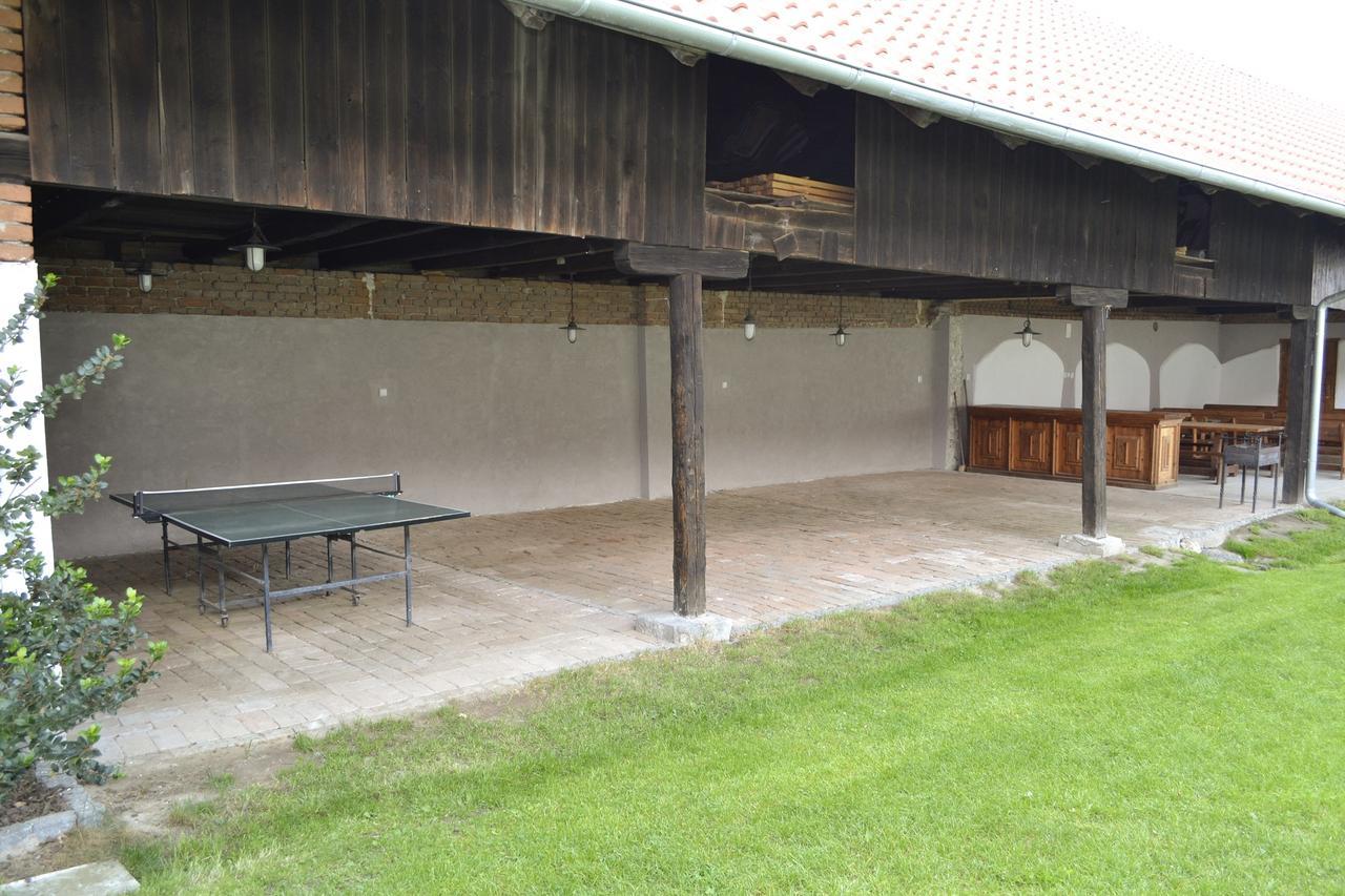 Appartamento Blazkuv Statek Malsice Esterno foto